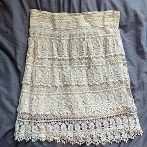 white lace skirt